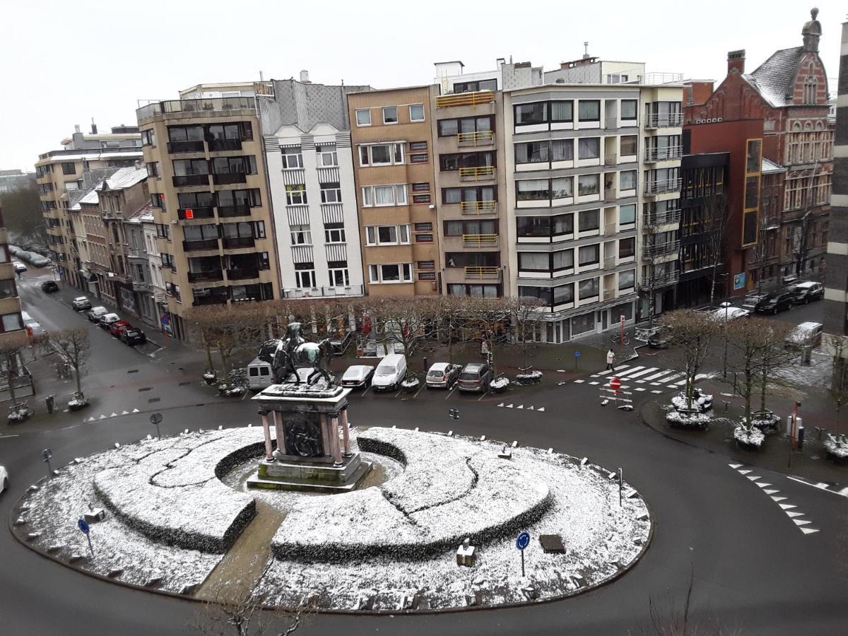 Clouche Martin Lägenhet Oostende Exteriör bild